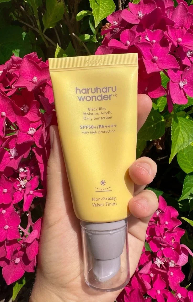 Haruharu Wonder Black Rice Moisture Airyfit Sunscreen SPF50+ PA++++ - Lightweight Velvet Finish