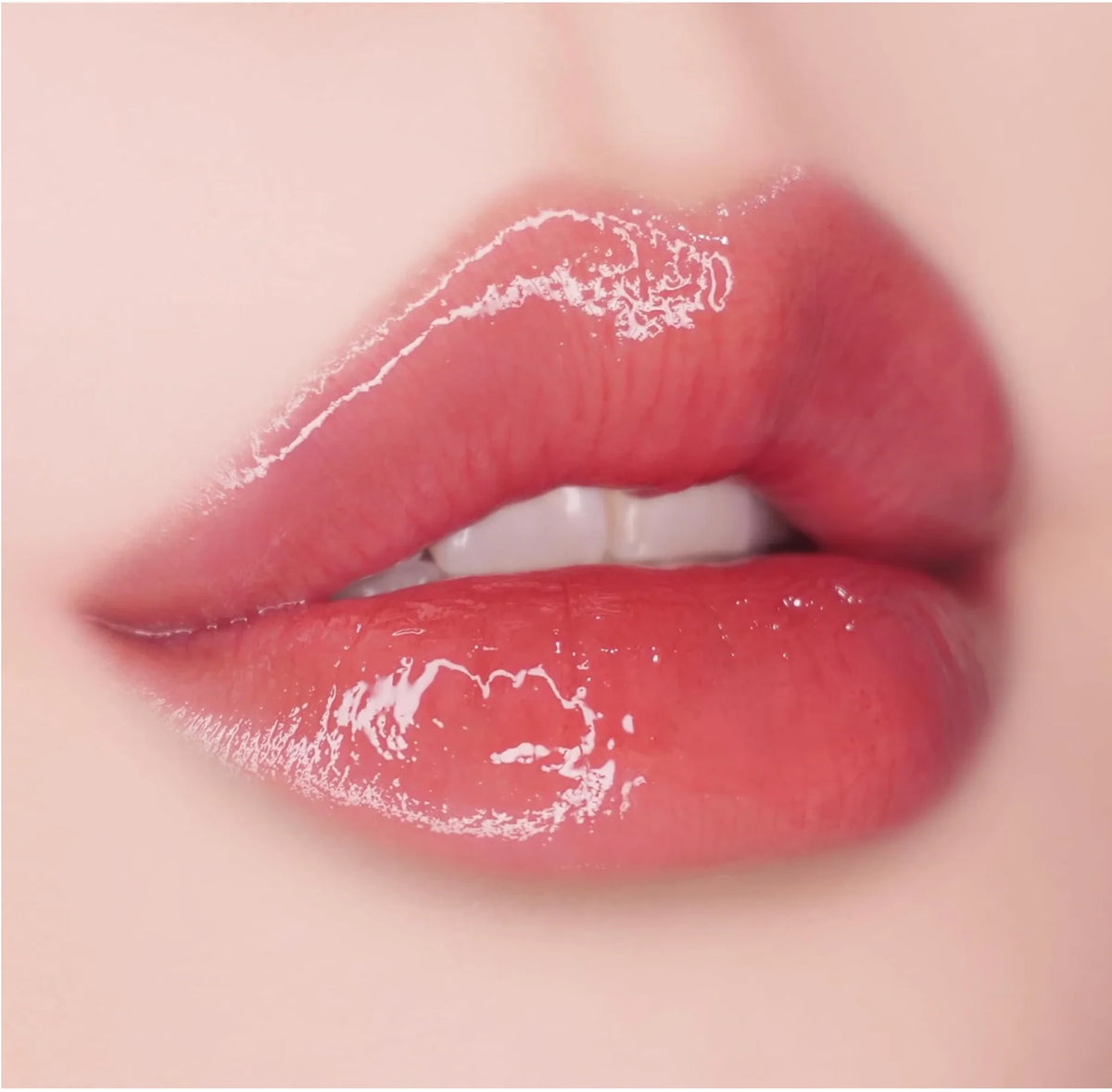 Unleashia Sisua Popcorn Syrup Lip Plumper (No. 3 Neon Guava) - Volumizing Lip Gloss