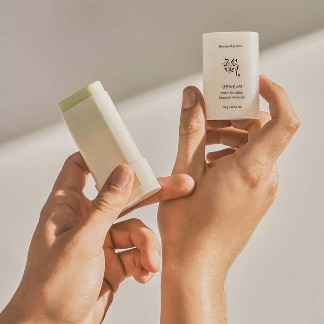 Beauty of Joseon Matte Sun Stick : Mugwort+Camelia SPF50+ PA++++ 18g - Oil-Control, Non-Greasy Matte Sunscreen Stick
