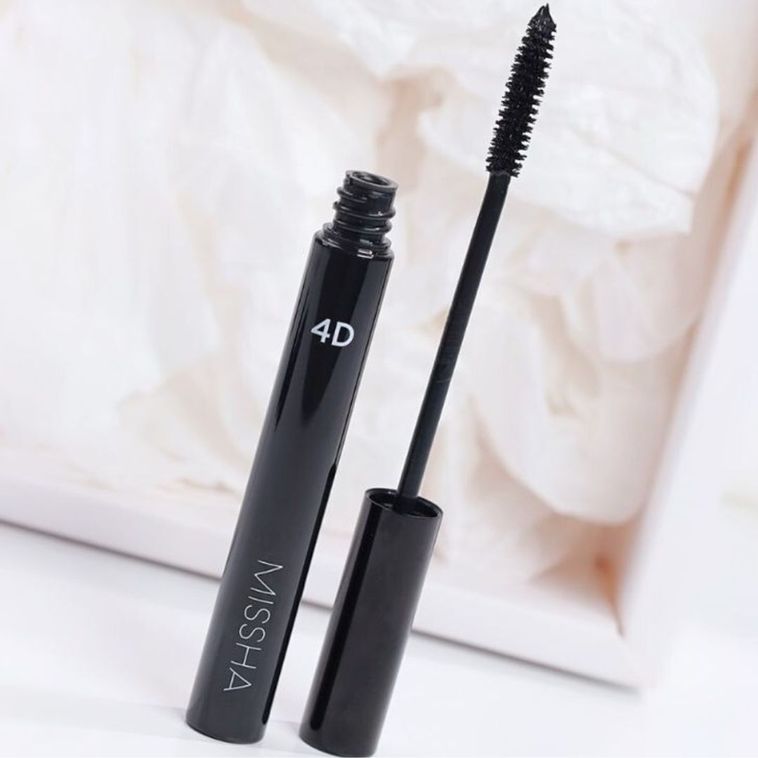 Missha 4D Mascara 7g - Volumizing, Lengthening & Long-Lasting Smudge-Proof Eye Makeup