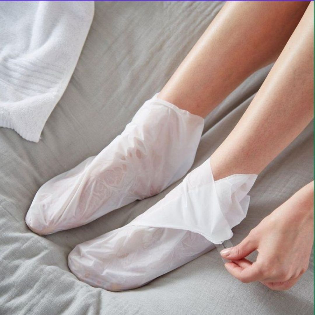 Innisfree Special Care Mask [Foot] 20ml (1 Pair) - Intensive Hydrating & Exfoliating Foot Mask